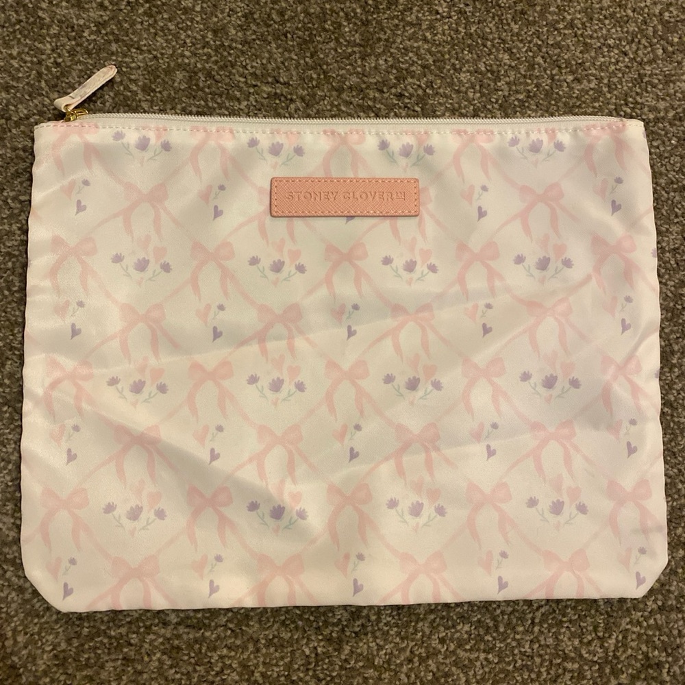 Stoney clover lane pouch